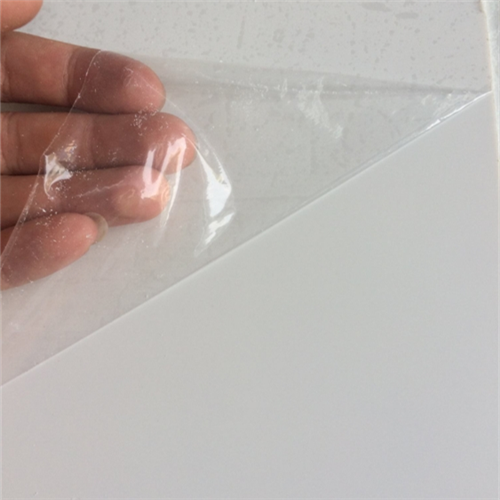 Ensiluokkainen PVC-vaahtolevy suojakalvolla